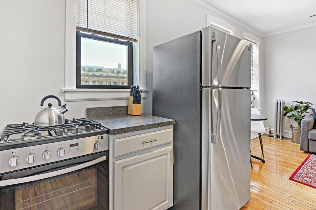 1Br Modern Apt Close To Shops & Restaurants - Belmont C6 شيكاغو المظهر الخارجي الصورة
